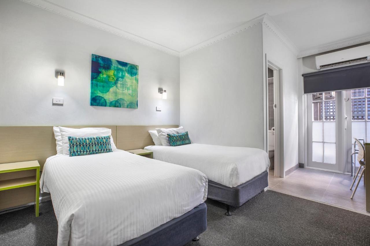 Nightcap At Skyways Hotel Ville de Ville de Melbourne Extérieur photo