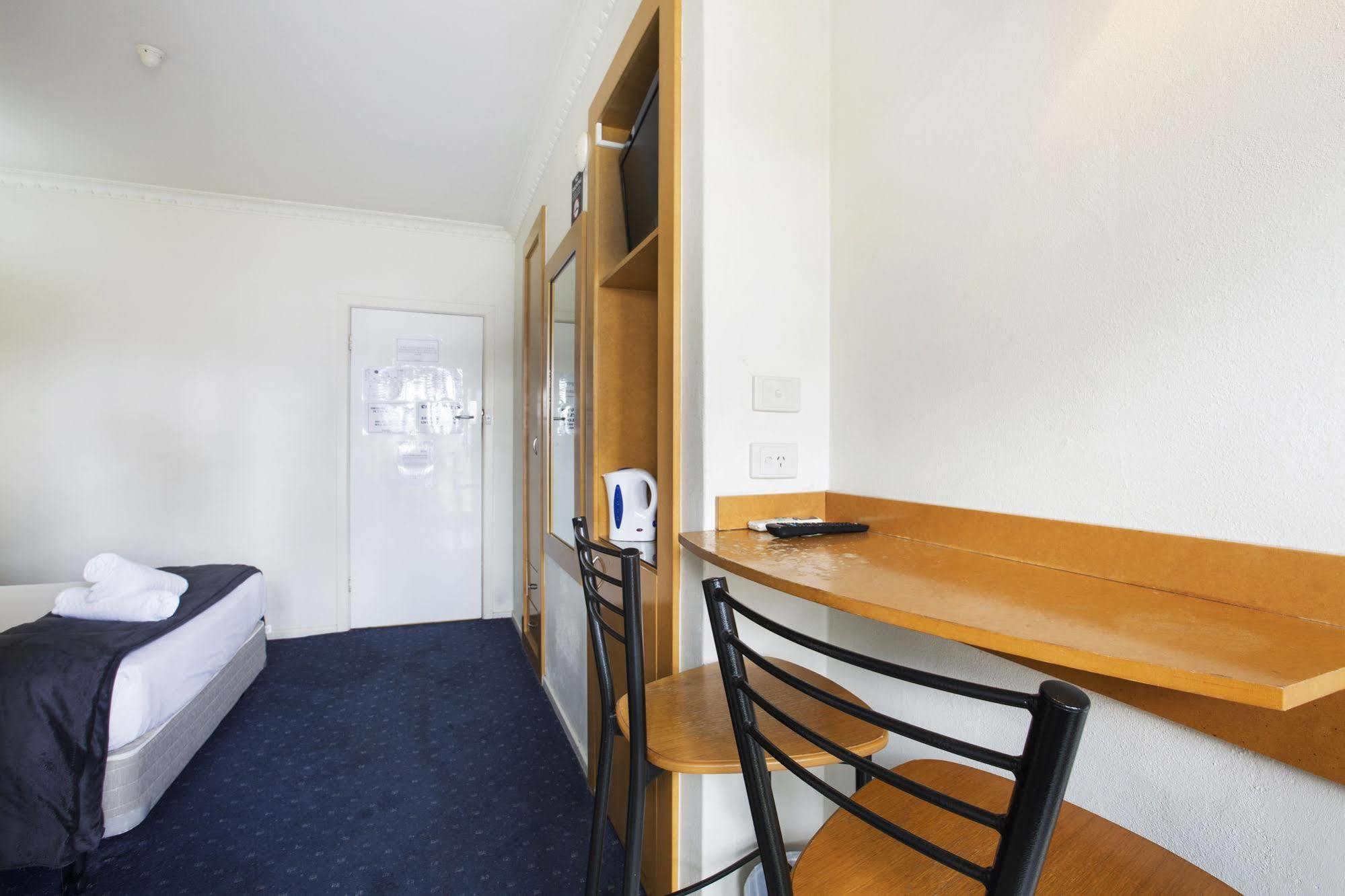 Nightcap At Skyways Hotel Ville de Ville de Melbourne Extérieur photo